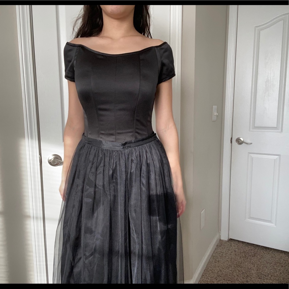 Black Gala Dress!!